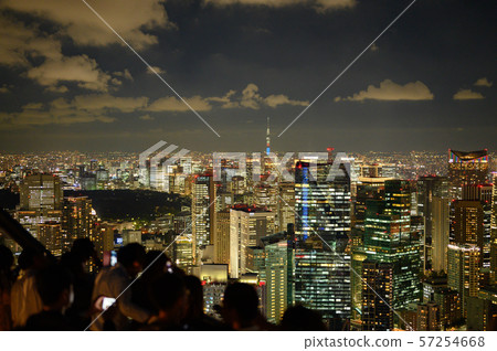Night view of central Tokyo city 57254668