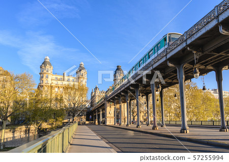 Paris France city skyline sunrise at Seine River and Pont de Bir-Hakeim bridge with Paris Metro Paris France city skyline sunrise at Seine River and Pont de Bir-Hakeim bridge with Paris Metro 57255994