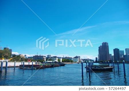 A view of the high-rise buildings seen from Aioi Bridge 57264497