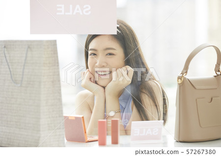 女性購物 57267380