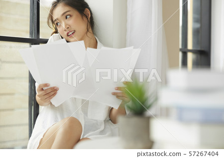 Female Lifestyle 57267404