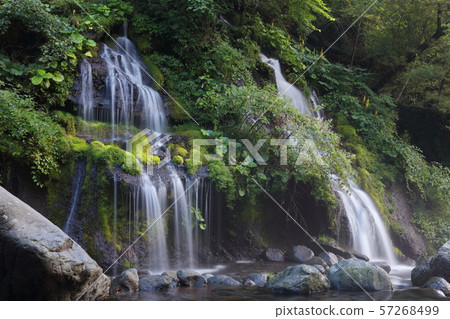 [Yamanashi Prefecture] Kawamata Valley 57268499