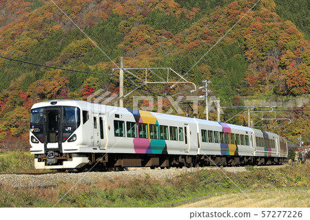 有限的快遞“Azusa”在彩葉的Oito線上運行 57277226