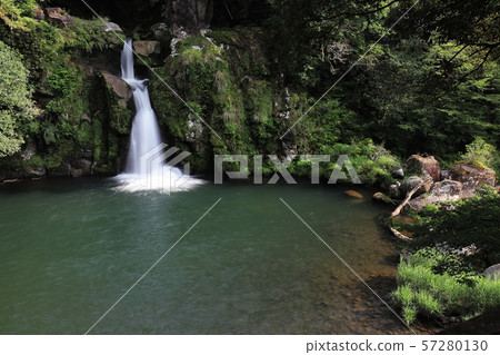 Kannon Waterfall Wedding Dress Waterfall 57280130