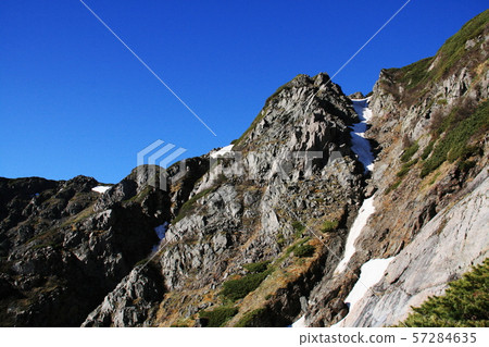 南阿爾卑斯山,Shiramine Sanzan帳篷橫穿,通往Mt. Noritake 南阿爾卑斯山,Shiramine Sanzan帳篷橫穿,通往Mt. Noritake 57284635
