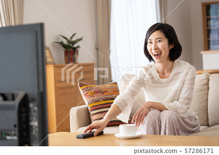 中間夫婦生活方式圖像 57286171
