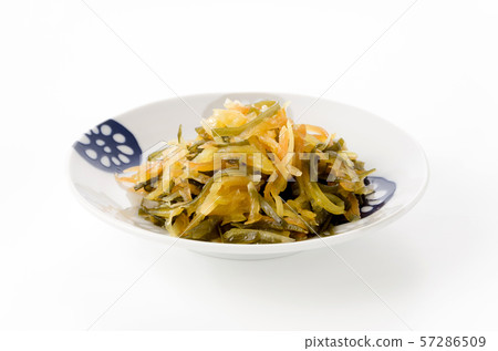 炒木瓜和切碎的海帶 炒木瓜和切碎的海帶 57286509