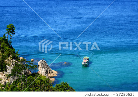 Sanin Geopark Coast / Pleasure Boat 57286625