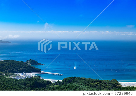 Fishing port on the Sanriku Oshika Peninsula Fishing port on the Sanriku Oshika Peninsula 57289943