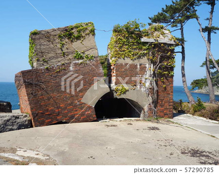 Tomogashima (2nd Battery Ruins) 57290785