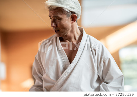 karate, empty hand, senior 57293159