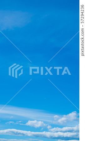 九月天空（垂直） 57294236