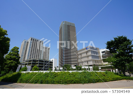 Kashiwanoha Campus Station West Exit Scene <Kashiwa City, Chiba Prefecture> Kashiwanoha Campus Station West Exit Scene <Kashiwa City, Chiba Prefecture> 57304549