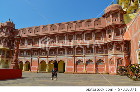 Old buildings in Jaipur, India Old buildings in Jaipur, India 57310371