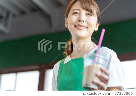 Tapioca Cafe Clerk 57353806