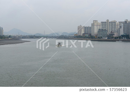 Fishing boat 57356623