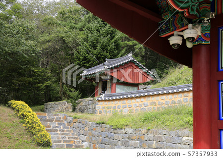 Chungnam Geumsan Temple Chungnam Geumsan Temple 57357933