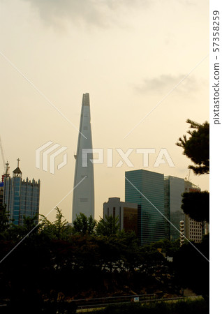 Olympic park in Seoul in summer, South Korea Olympic park in Seoul in summer, South Korea 57358259