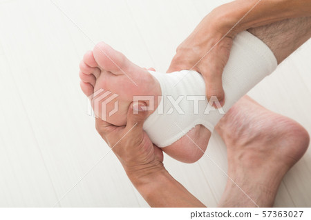 Male ankle supporter 57363027
