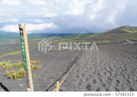 Mt.Fuji Gotemba Exit Shimoyama Road 57391313