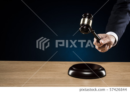Businessman hammer 57426844