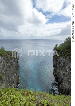 新喀裡多尼亞忠誠島嶼跳躍男性英雄 57433561