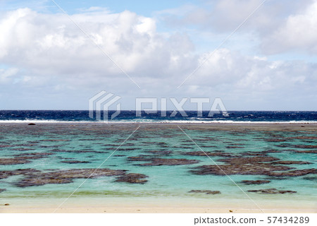新喀裡多尼亞Loyalty Islands男島帕索海灘 新喀裡多尼亞Loyalty Islands男島帕索海灘 57434289
