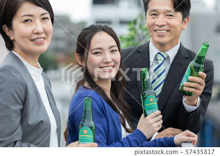 Business launch 57435817