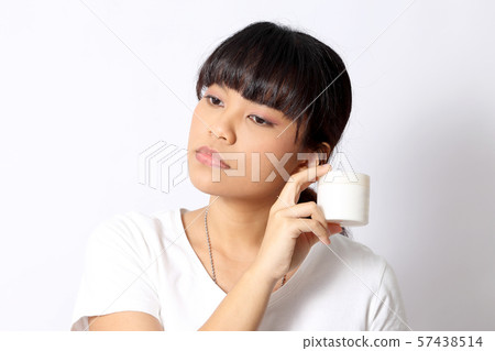 Asian Portrait 57438514