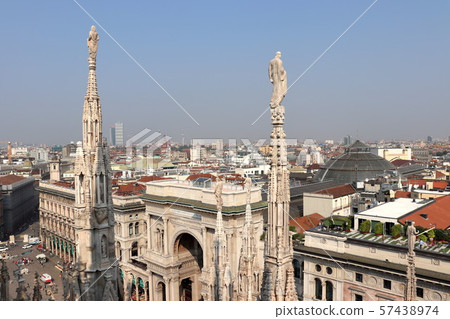 米蘭* Duomo尖頂[意大利] 57438974