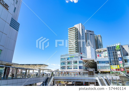[Kanagawa] Sagami-Ono Station front view 57440114