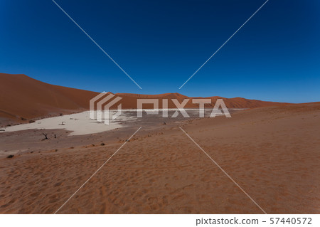 Hidden Vlei Hidden Vlei 57440572