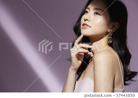 Beauty background contrast Beauty background contrast 57443850