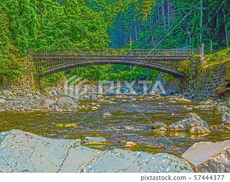 Kaminohata採礦場所的遺骸的例證例證 Kaminohata採礦場所的遺骸的例證例證 57444377