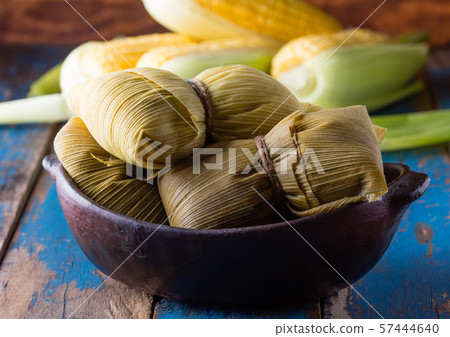 Latin American food. Traditional homemade humitas of corn 57444640