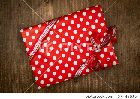Craft paper gift box Craft paper gift box 57445639