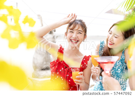 Ladies Lifestyle Resort Ladies Lifestyle Resort 57447092