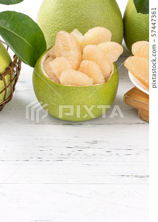 Yuzu Bundan Mid-Autumn Festival Peeled pomelo moon festival Yuzu Yuzu Yuzu 57447361