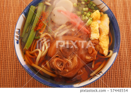 Traditional Okinawa pig pig legs buckwheat noodle 57448554