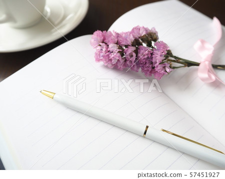 日記筆記本筆 日記筆記本筆 57451927