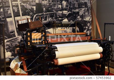 Weaving machine 57453902