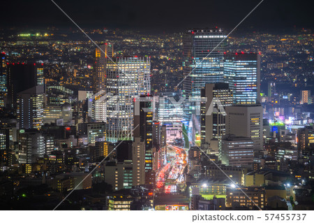 日本東京都市風景澀谷車站再開發（夜景） 57455737