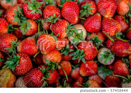 Strawberry, Fruit, Berry Fruit, Dessert, Food 57458444