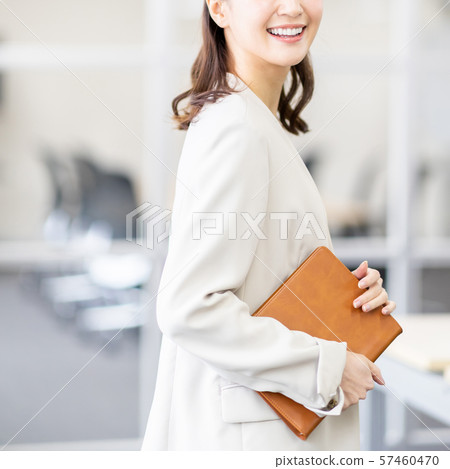 事業女性 商務女性 商界女性 57460470