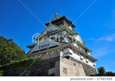Osaka Castle  57465499