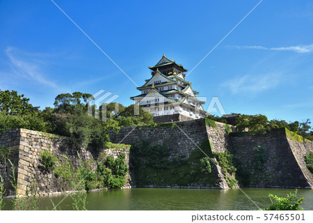 Osaka Castle  57465501
