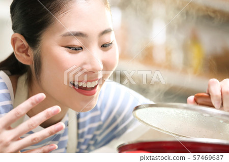 Female Lifestyle Cuisine 57469687