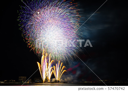 Su訪湖全國新煙花比賽 Su訪湖全國新煙花比賽 57470742