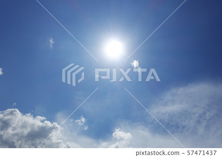 Fresh autumn sky Fresh autumn sky 57471437