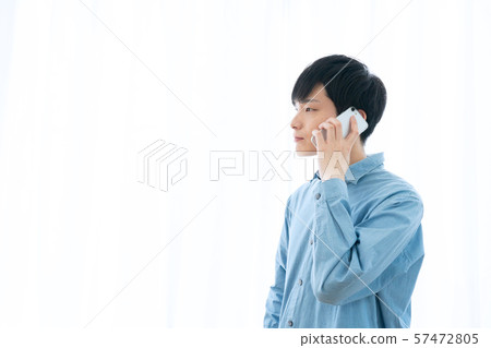 Smartphone and young men Smartphone and young men 57472805